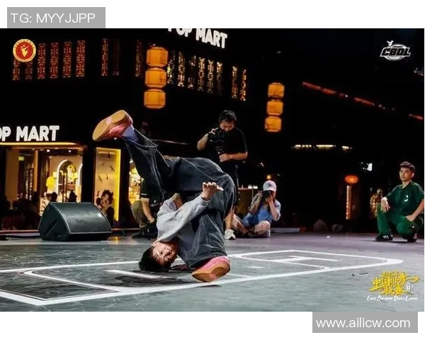 南京街舞队的热情与梦想揭秘街舞文化的魅力与挑战 南京街舞队的热情与梦想揭秘街舞文化的魅力与挑战