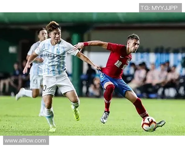 广州富力主场迎战上海球队力争胜利争夺联赛积分榜更高位置 广州富力主场迎战上海球队力争胜利争夺联赛积分榜更高位置